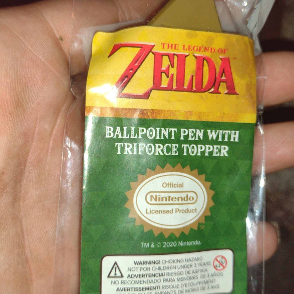 Nintendo Zelda Ballpoint Pen with Triforce Topper - Green and Yellow